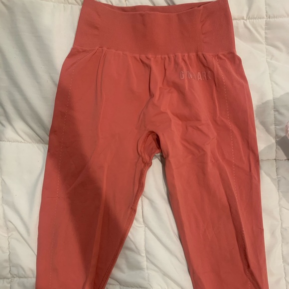 Gymshark Light Weight Seamless Leggings - Picture 2 of 4